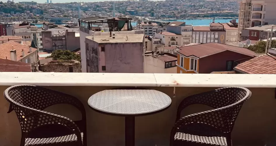 e3efac7a-bff7-44d5-8d17-418f7fd13eb1