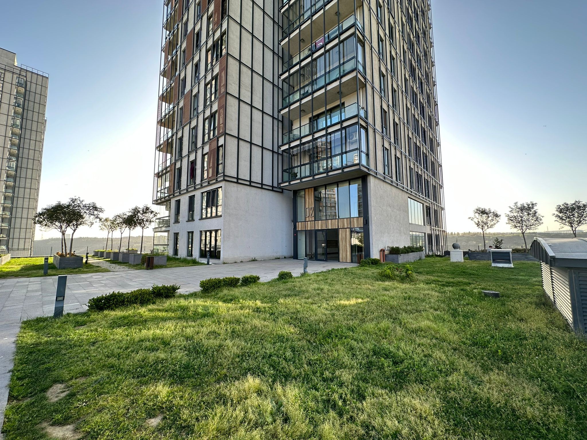 باشاك شهير ، مجمع ايازما املاك،