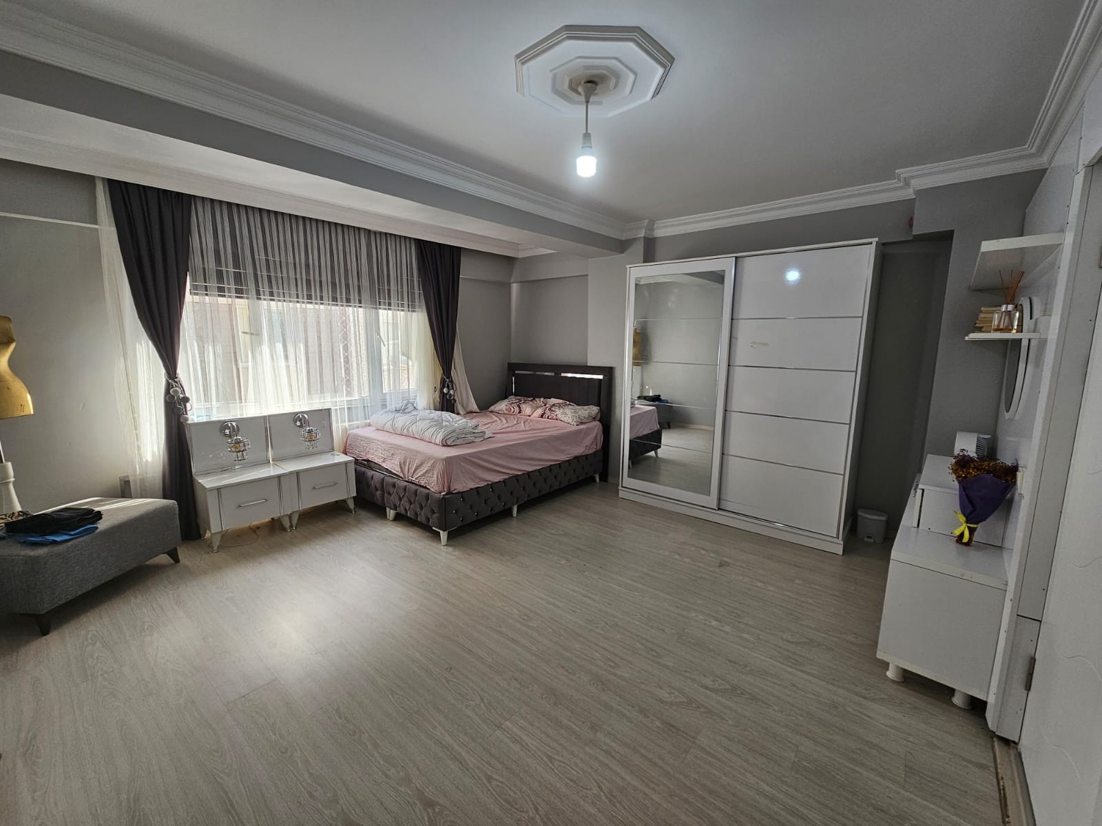 شقة مفروشة للايجار السنوي بالقرب من جامعة اسطنبول ايدن